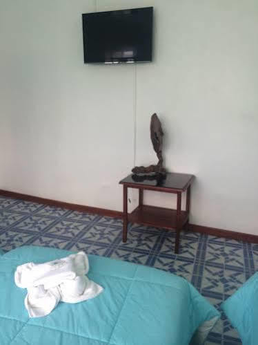 Hotel Salinas Puerto Ayora  Eksteriør billede